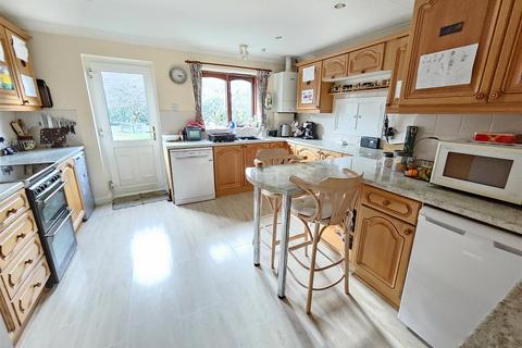 3 bedroom detached bungalow for sale, Manor Road, Tavistock