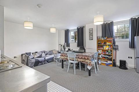 2 bedroom apartment for sale, 4 Woolwich Manor Way, , ., London, E16 2GE