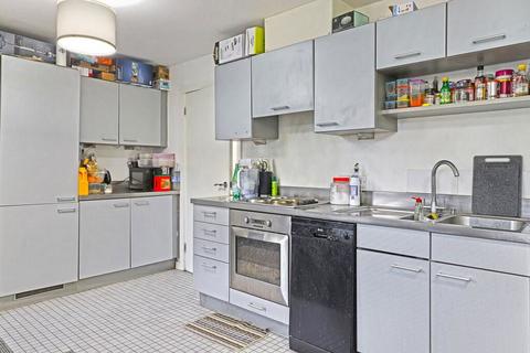 2 bedroom flat for sale, 4 Woolwich Manor Way, , ., London, E16 2GE