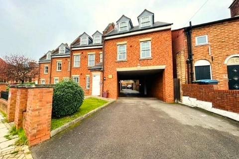 2 bedroom flat to rent, Birmingham Road, Stratford-Upon-Avon CV37