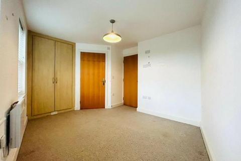 2 bedroom flat to rent, Birmingham Road, Stratford-Upon-Avon CV37