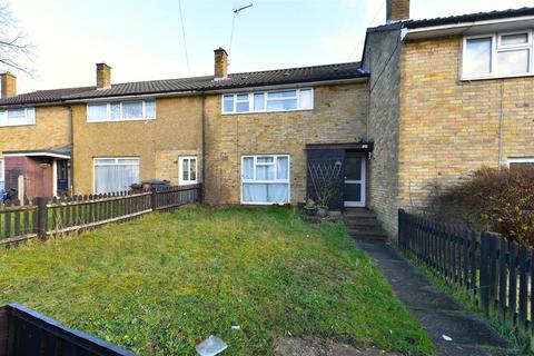 3 bedroom terraced house for sale, Chells Way, Stevenage