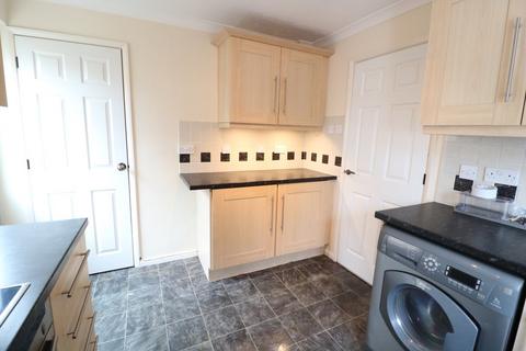 3 bedroom semi-detached house to rent, Primrose Close, Purley on Thames, RG8