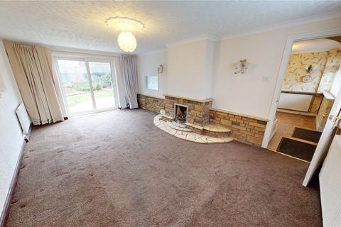 3 bedroom semi-detached house for sale, Victoria Road, Laindon, Essex, SS15