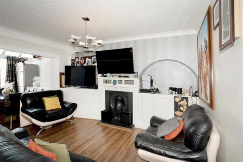 3 bedroom semi-detached house for sale, Maiden Lane, Crayford, Dartford