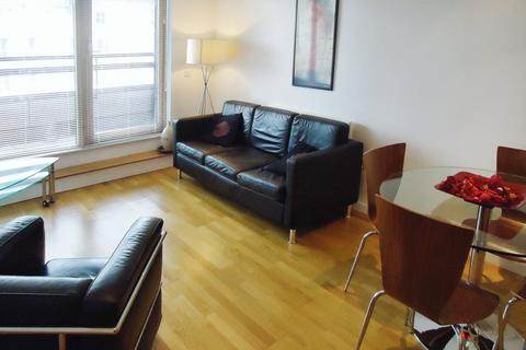 2 bedroom flat to rent, Gateway West, East Street, Leeds, LS9