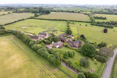 4 bedroom barn conversion for sale, Clee View Barn, Westbeech Road, Pattingham, Wolverhampton WV6