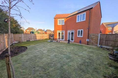 3 bedroom detached house for sale, Fieldfare Way, Sandbach