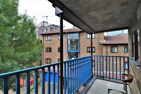 2 bedroom apartment to rent, Lancaster Drive, Canary Wharf, E14