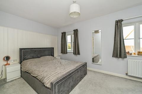 5 Nelson Drive, Petersfield, GU31 4SJ