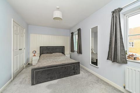 5 Nelson Drive, Petersfield, GU31 4SJ