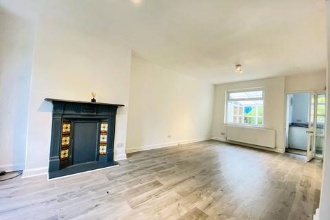 4 bedroom semi-detached house to rent, Strines Road, Marple, Stockport, SK6