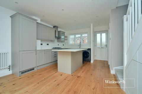 3 bedroom terraced house for sale, Mendip Close, Worcester Park, KT4