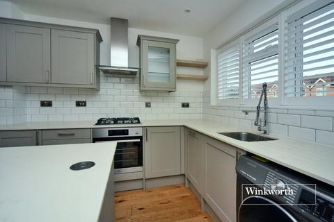 1 Mendip Close, Worcester Park, KT4 8LP