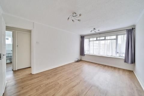 2 bedroom flat for sale, Friern Mount Drive, Whetstone