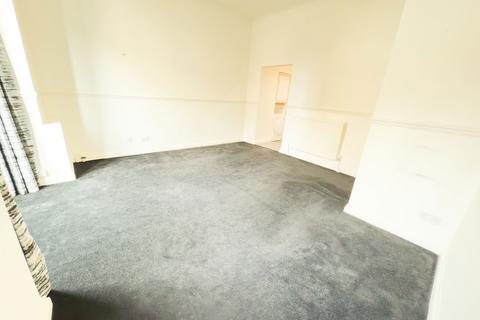 1 bedroom flat for sale, Victoria Road North, Southsea PO5