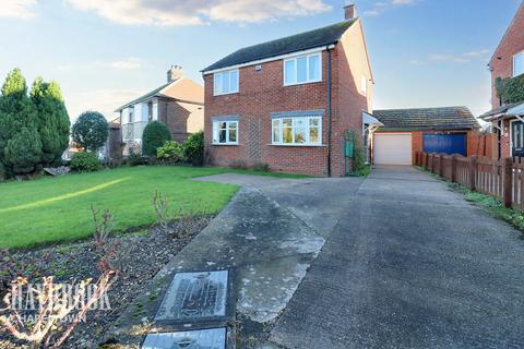 3 bedroom detached house for sale, Potter Hill Lane, Sheffield