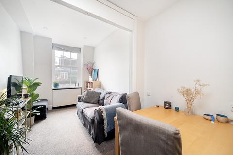 3 bedroom apartment for sale, Queensway, London W2