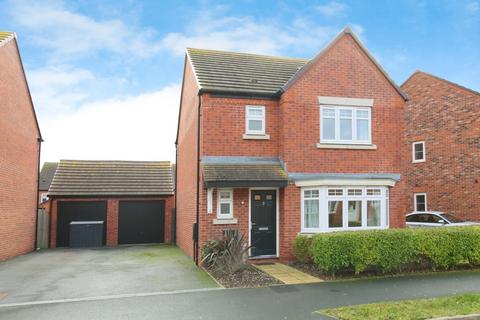 3 bedroom detached house to rent, Taylor Way, Warwick