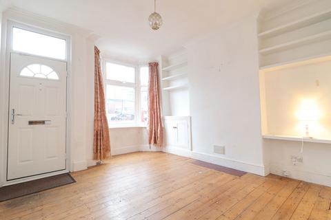 2 bedroom end of terrace house to rent, Hopefield Road, Leicester, LE3