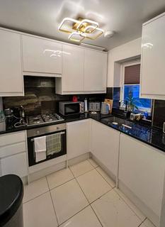 1 bedroom maisonette for sale, Taffy's How, Mitcham, CR4