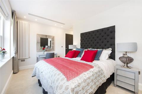 4 bedroom penthouse to rent, Arkwright Road, Hampstead, London, NW3