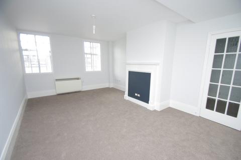 2 bedroom apartment to rent, The Parade, High Street, Watford, WD17