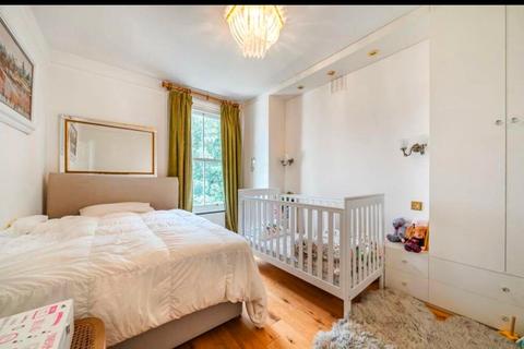 3 bedroom maisonette for sale, Harwood Road, London, SW6