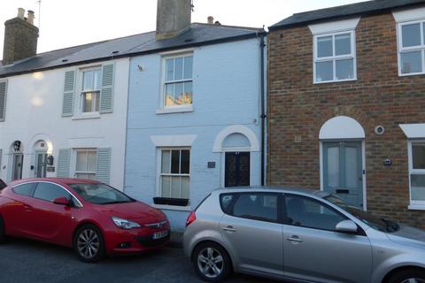 2 bedroom terraced house to rent, York Road, Walmer, CT14