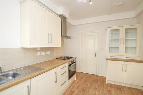 2 bedroom flat to rent, Burnham Court, Brent Street, Hendon, NW4