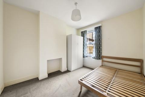 30 Cumberland Road, London, W7 2EB