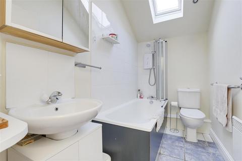 4 bedroom semi-detached house for sale, Second Avenue, Forest Fields NG7