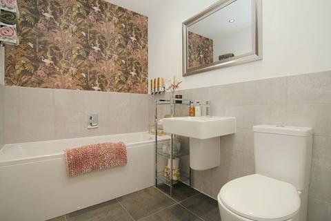 8 Apperdale, Bradford, BD10 0FB