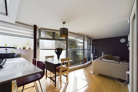2 bedroom terraced house for sale, Bridel Mews, London