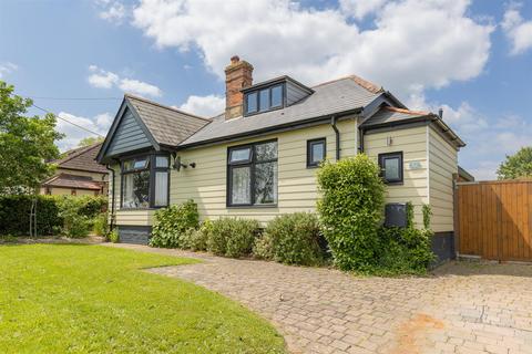 4 bedroom detached house for sale, Newnham Road, Ryde