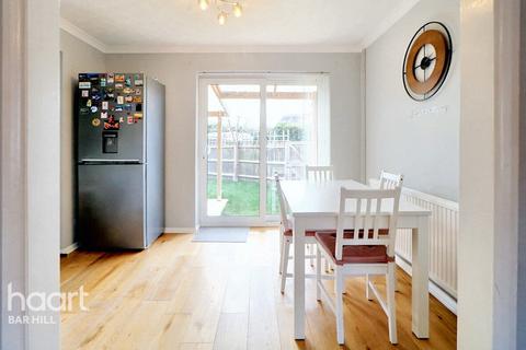 18 The Brambles, Bar Hill, Cambridge, CB23 8TA