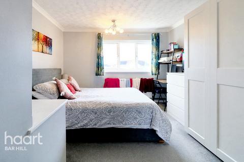 18 The Brambles, Bar Hill, Cambridge, CB23 8TA