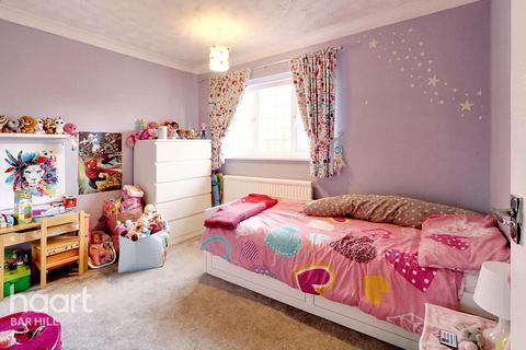 18 The Brambles, Bar Hill, Cambridge, CB23 8TA