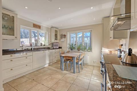 Green Acres Hook Lane, Hadleigh, Ipswich, IP7 5JP