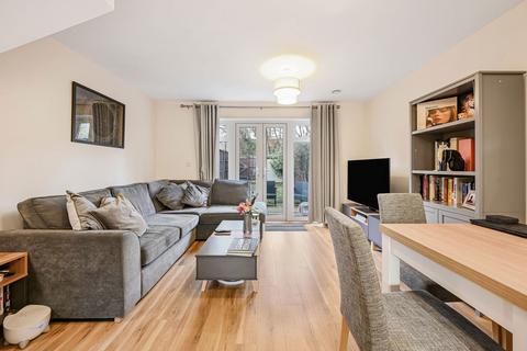 2 bedroom end of terrace house for sale, Hazelbourne Avenue, Sevenoaks TN15