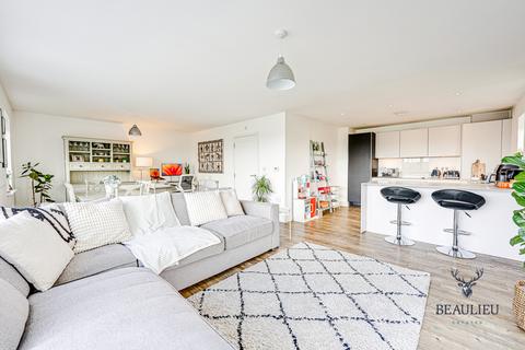 10 Ben Wilson Link, Springfield, Chelmsford, CM1 6DL