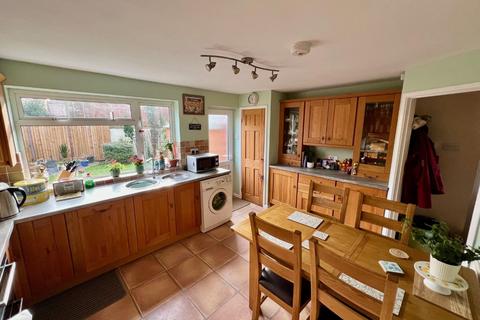 4 bedroom semi-detached house for sale, Nasse Court, Cam, GL11 5LX