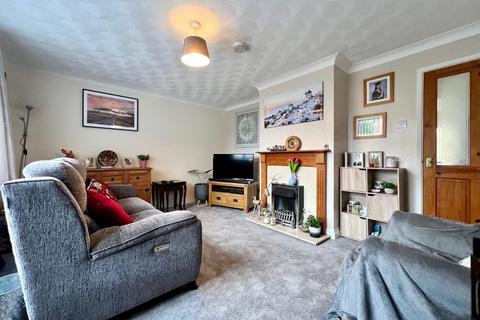 4 bedroom semi-detached house for sale, Nasse Court, Cam, GL11 5LX