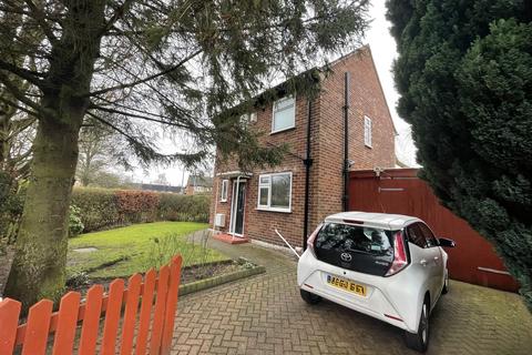 3 bedroom end of terrace house for sale, Manchester, Manchester M23