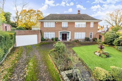 6 bedroom house for sale, Winnington Close, London N2