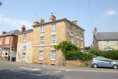 1 bedroom apartment to rent, Tinwell Road, Stamford