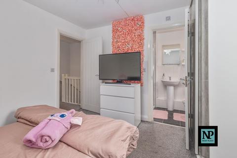 3 Foxton Close, Glascote, Tamworth, B77 2BF