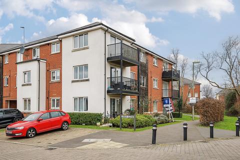 2 bedroom flat for sale, Cavendish Drive, Locks Heath, Southampton, Hampshire, SO31