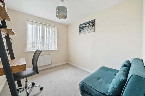 2 bedroom flat for sale, Cavendish Drive, Locks Heath, Southampton, Hampshire, SO31