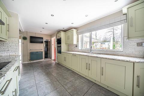 6 Upper Drove, Andover, SP10 3NB